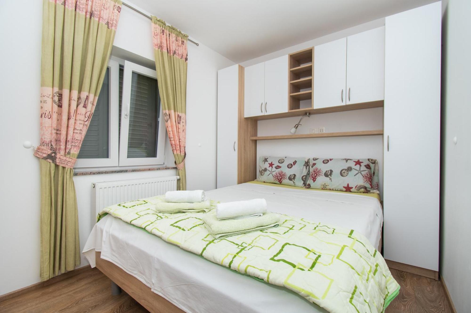 Apartments Galic Шибеник Экстерьер фото